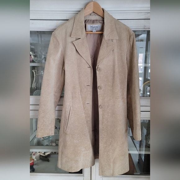 Wilsons Maxima: Suede, Beige, Paisly Patterned Coat. Large - Picture 1 of 4